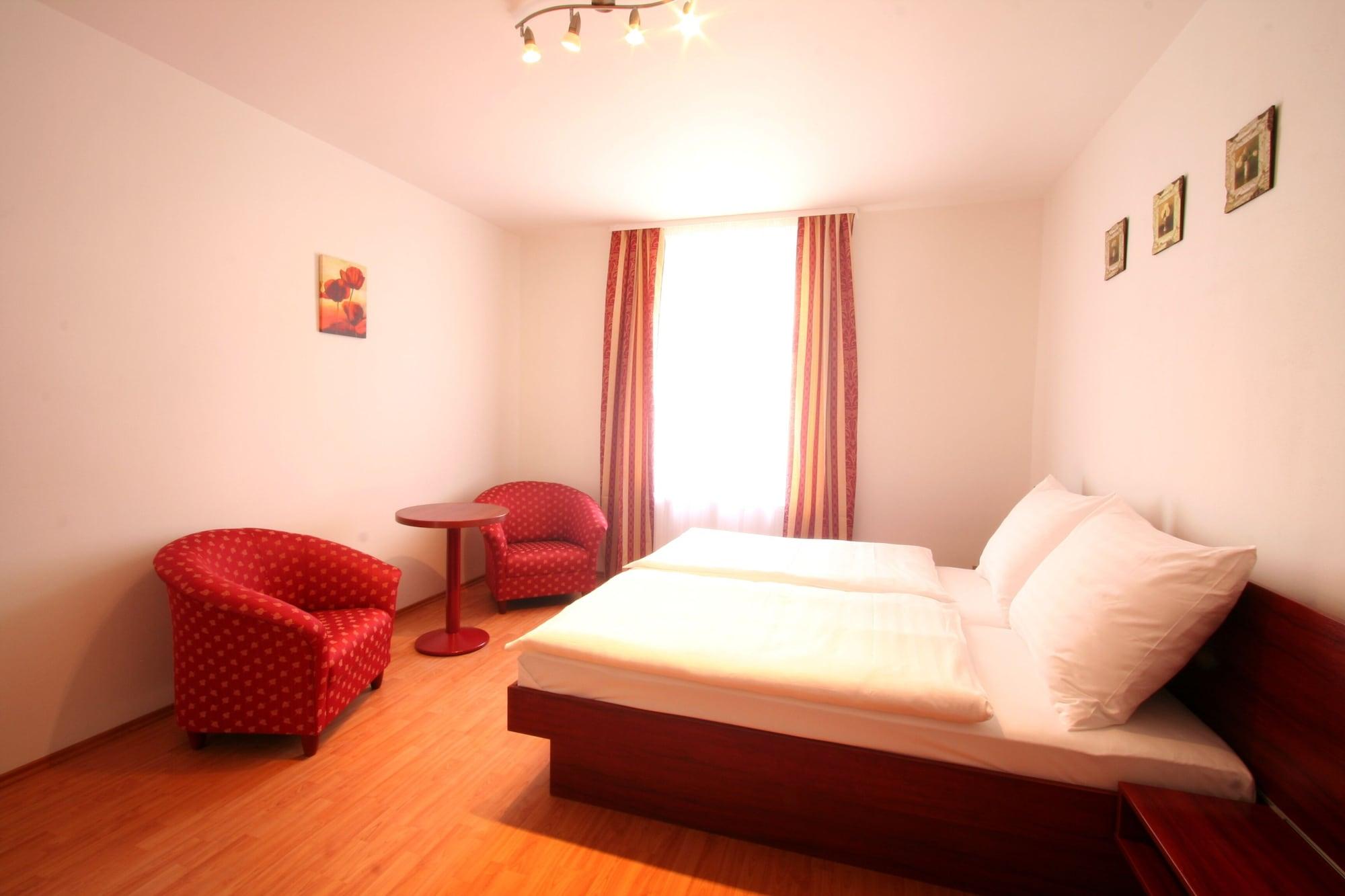 Aparthotel Susa 3*
