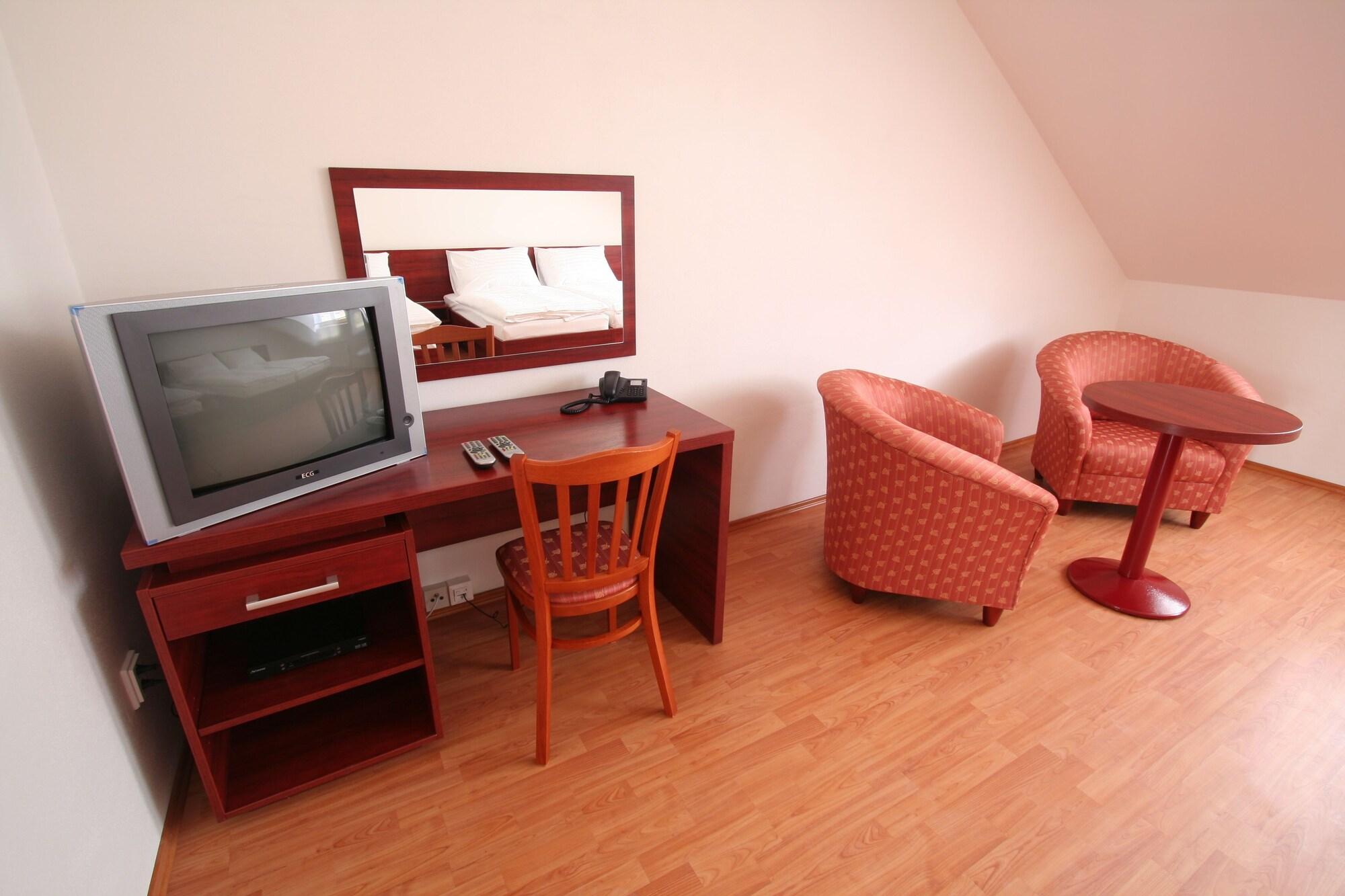 Aparthotel Susa 3*