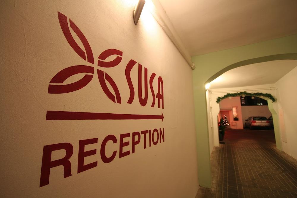Susa Aparthotel 3*