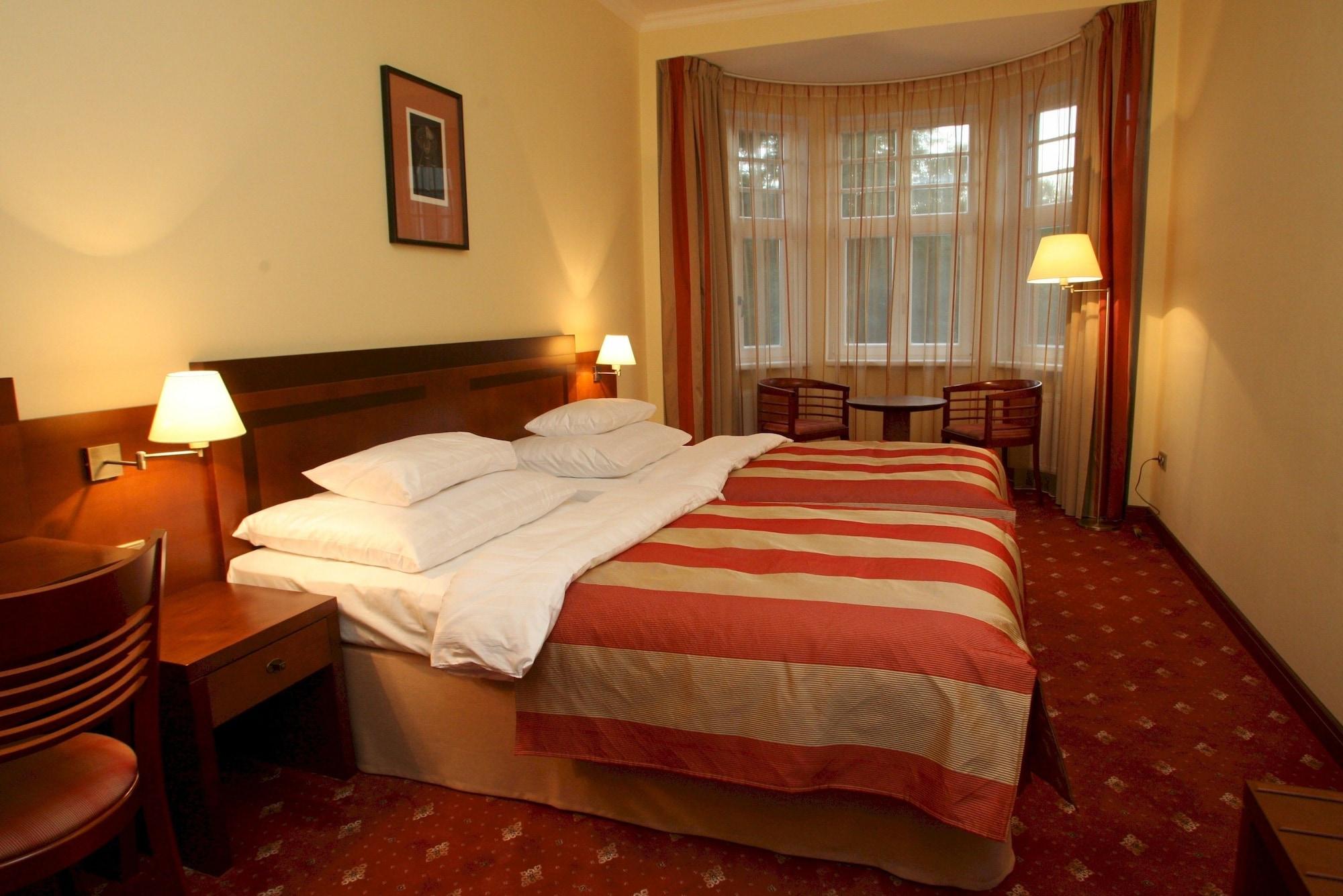 Hotel Hotel Villa 4*