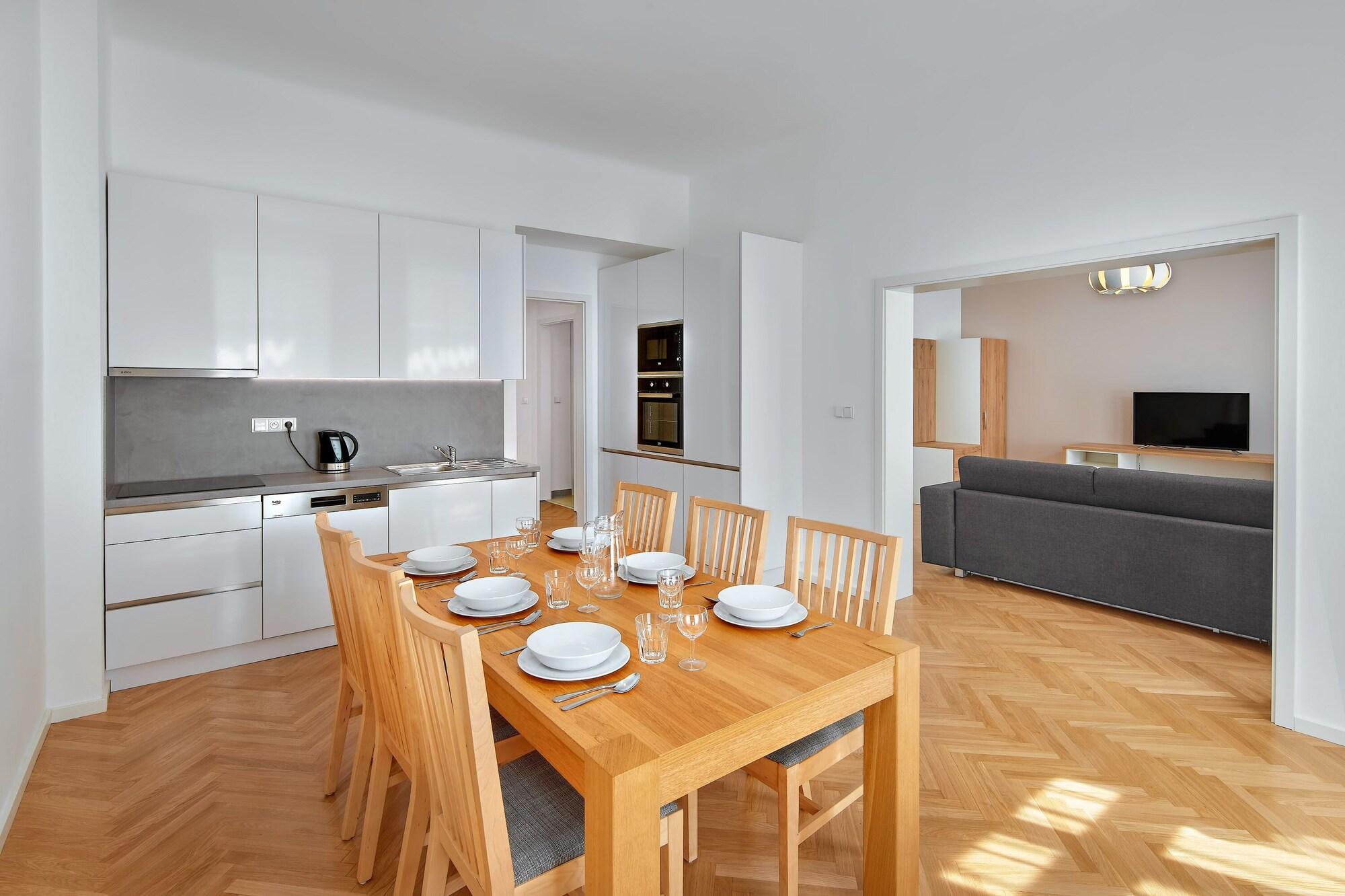 Downtown Kodanska Aparthotel Prag