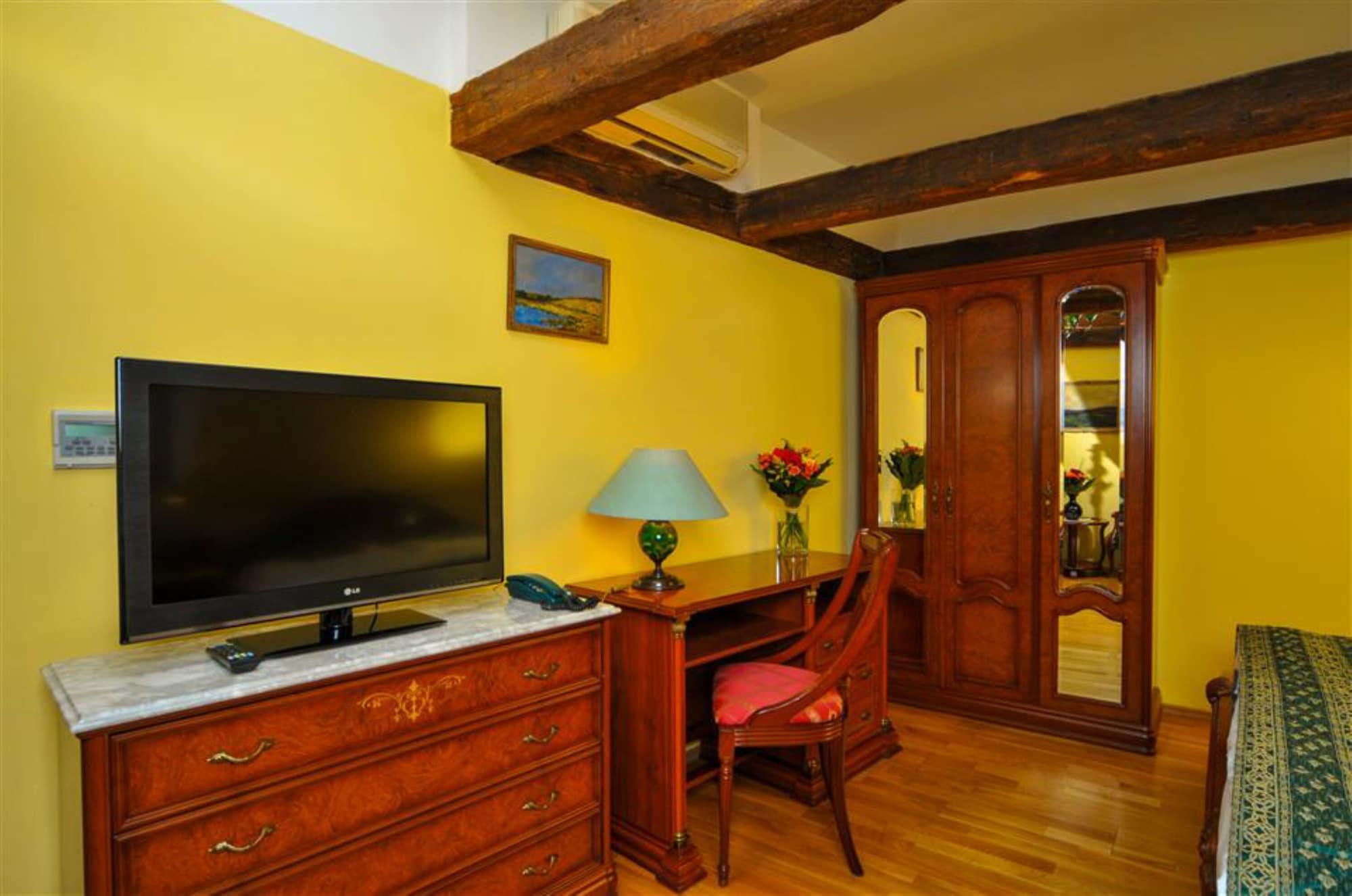 Hotel Josephine Old Town Square - Czech Leading