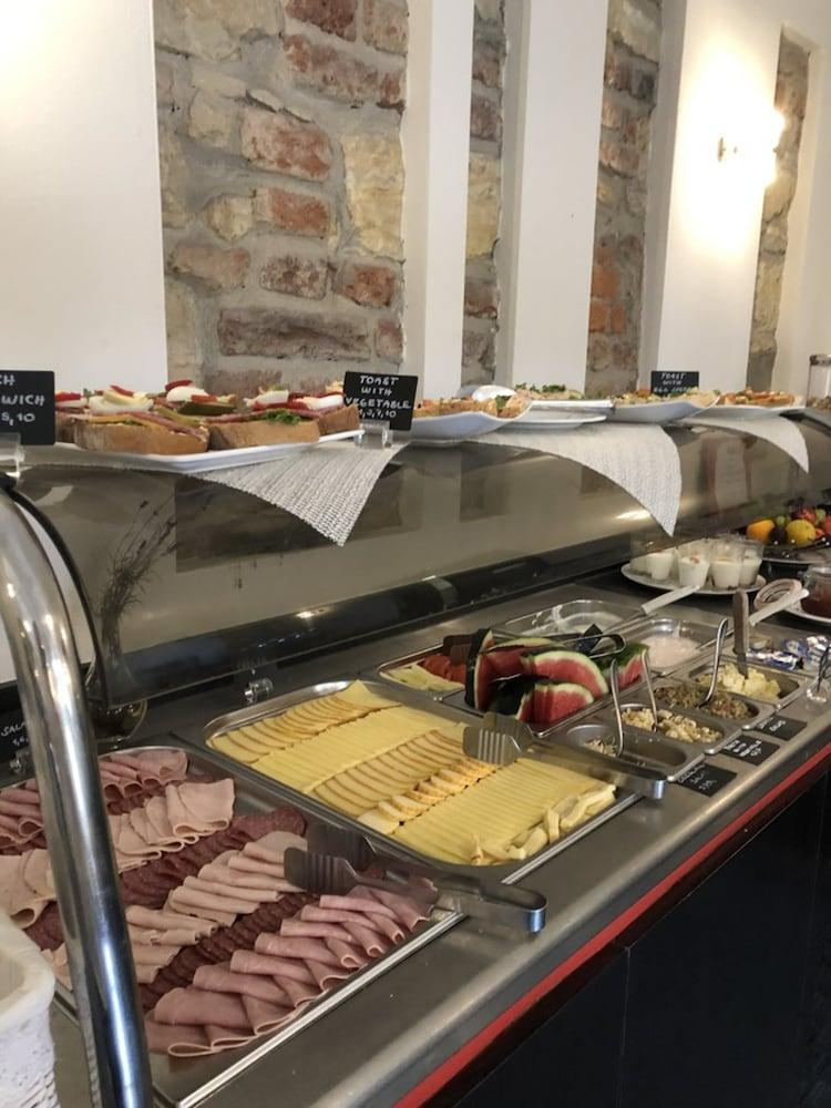Chevron Hotell Prag