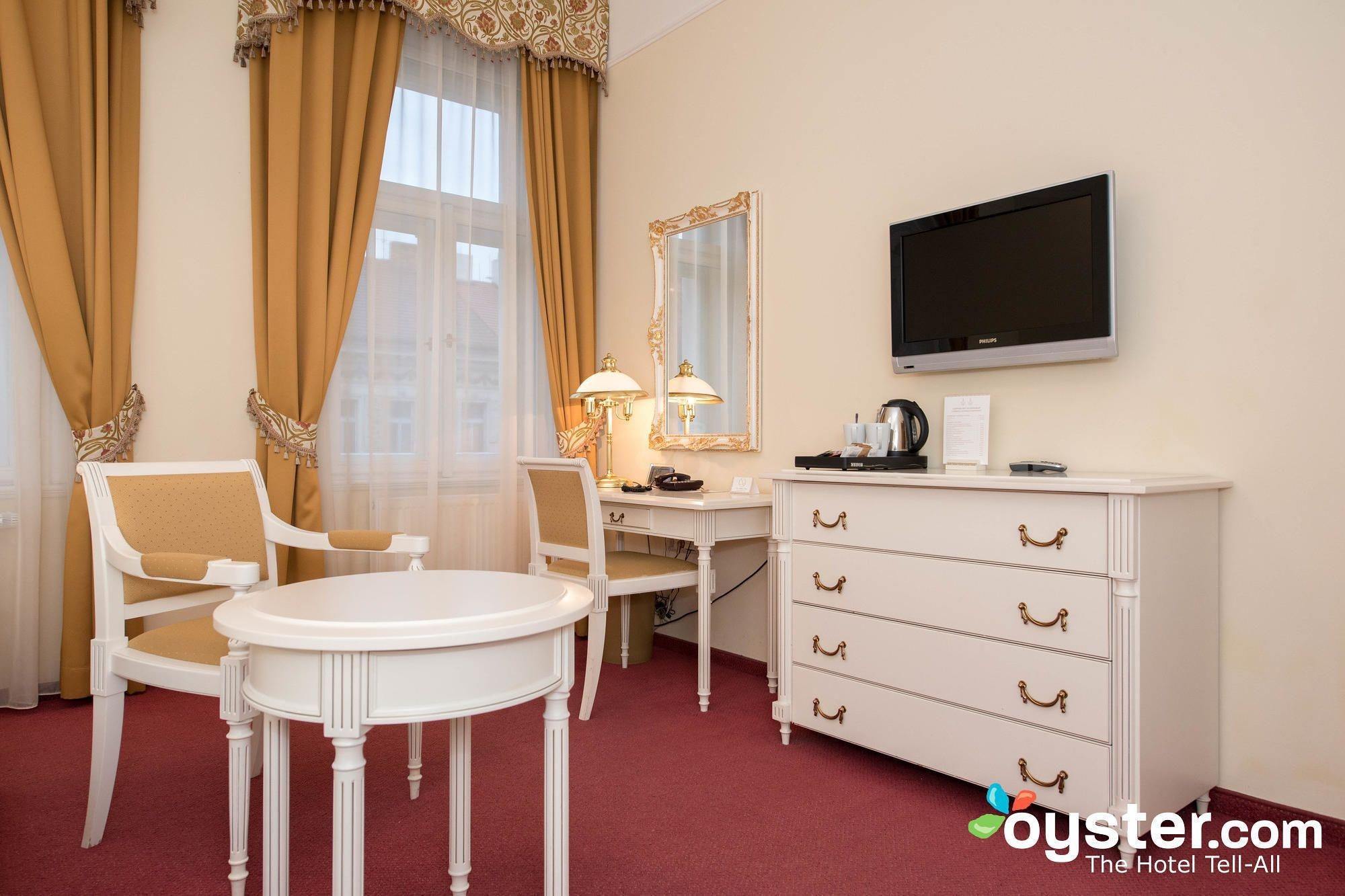 Alqush Downtown 4* Prag
