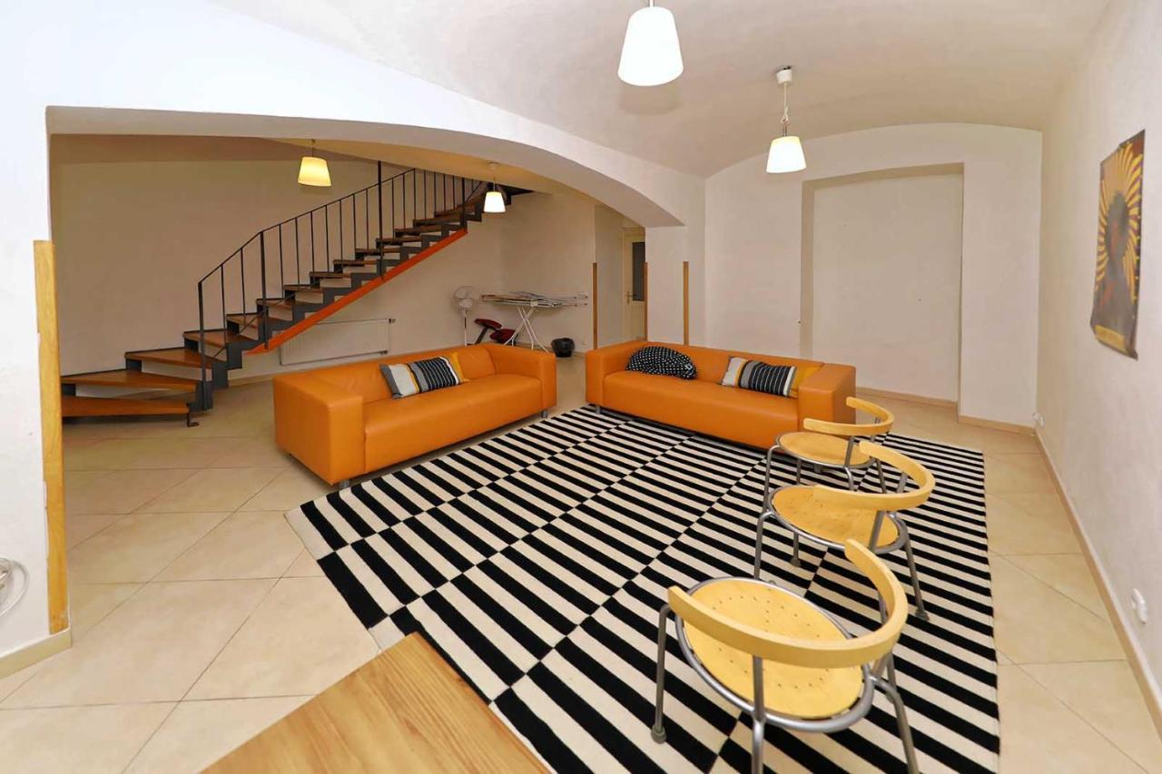 Jiriho Z Podebrad Apartment