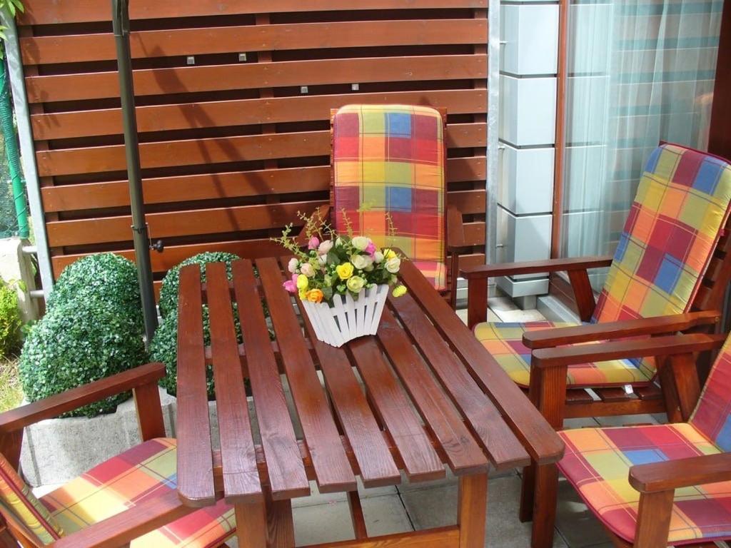 Garden With Garage In * Praha