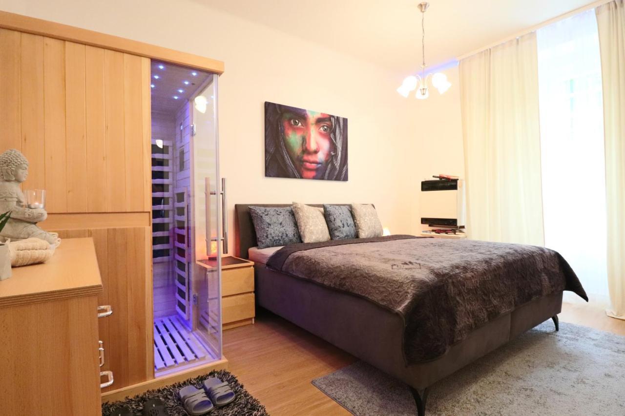 Lejlighed Relax Strasnice: With Private Infra-sauna ! *