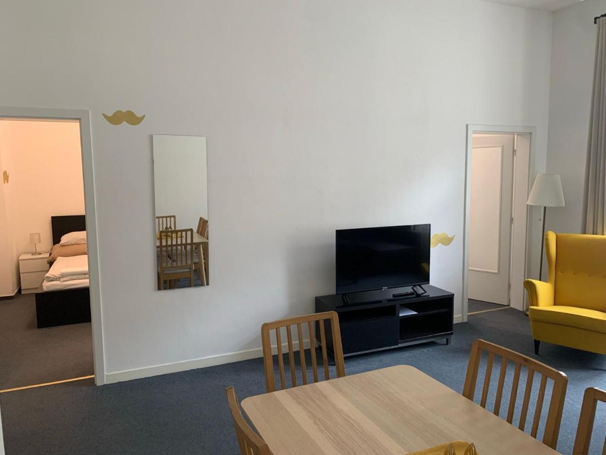 Little Tom Apartment