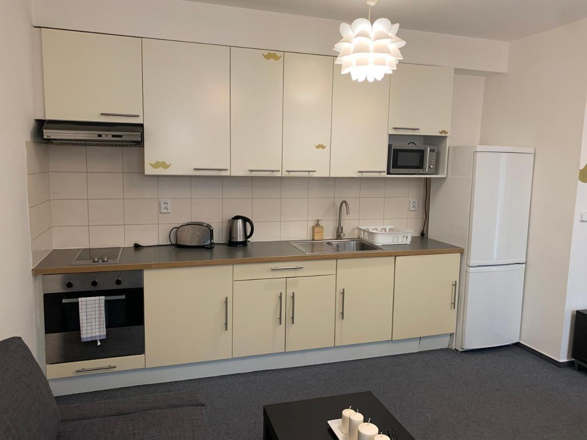 Little Tom Apartment