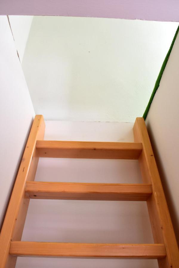 New Rooftop With Private Wellness, Sauna & Whirlpool Bath *