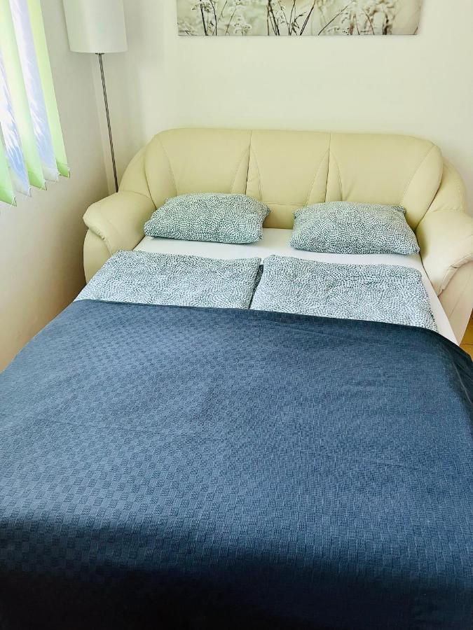 Apartment Prague-2 Free Parking *
