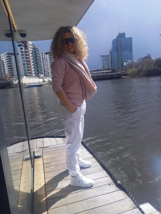 Hauseboat *