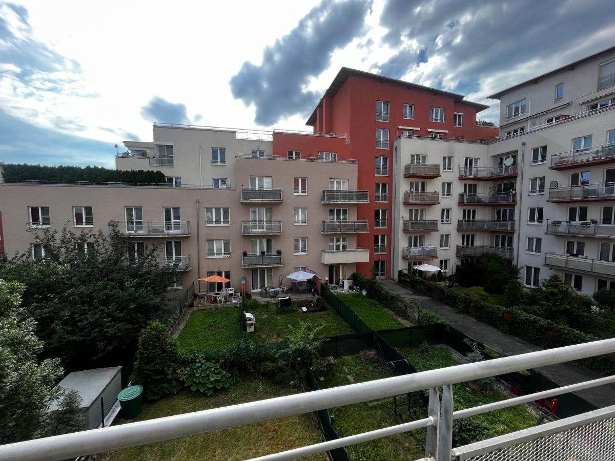 Monfas Garden Lägenhet Prag