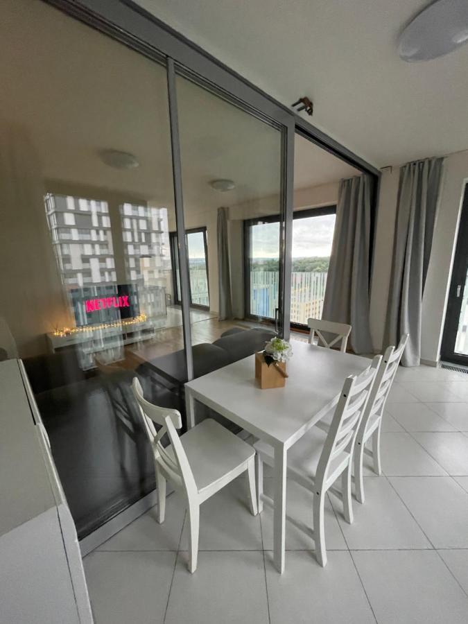 Apartment At Garden Towers *