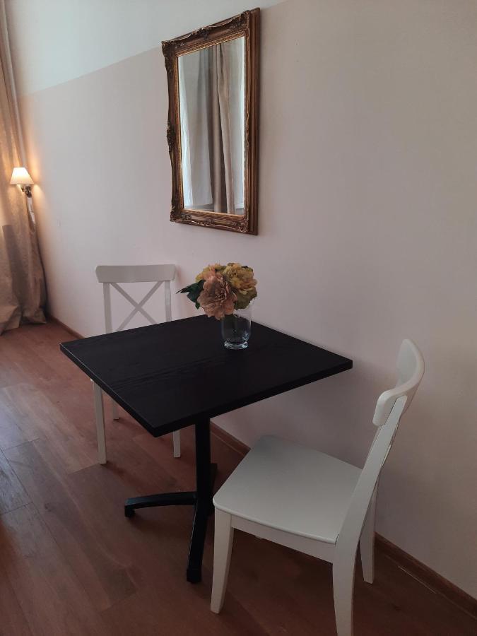 Apartment In City Centre Apartmán