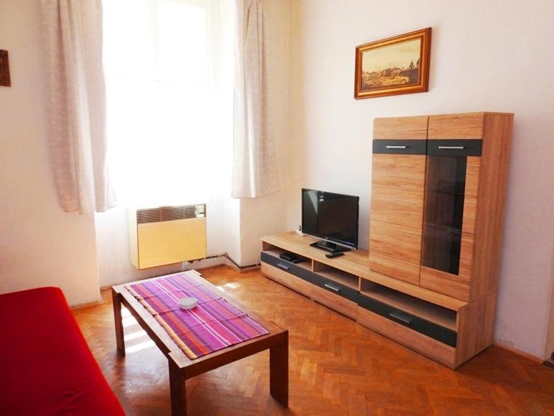 Havelska 10 *