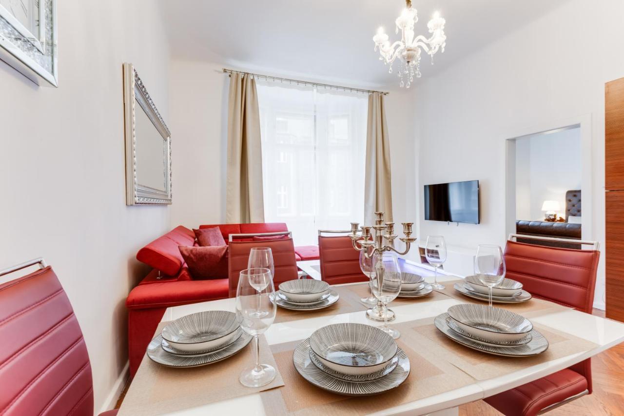 Luxury Riverside In The Center Of Apartmán *