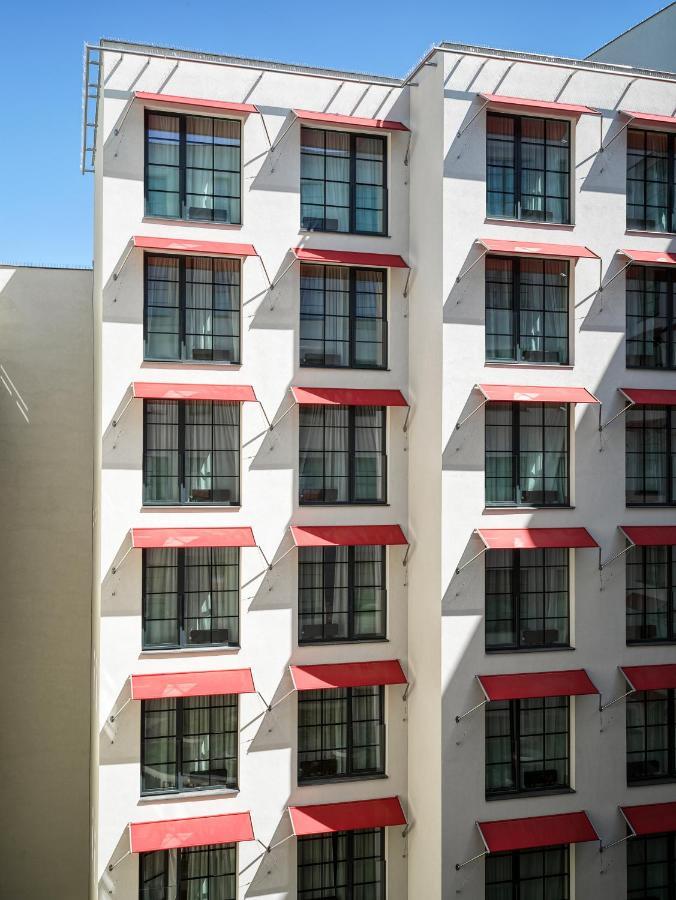 The Julius Hotel