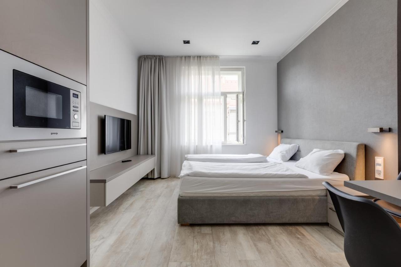 Lampi Hotel Prague