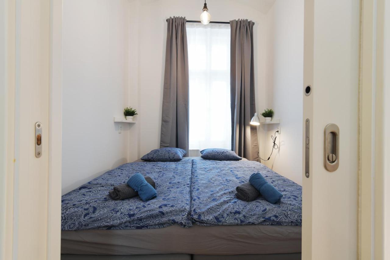 Apartment Duplex *