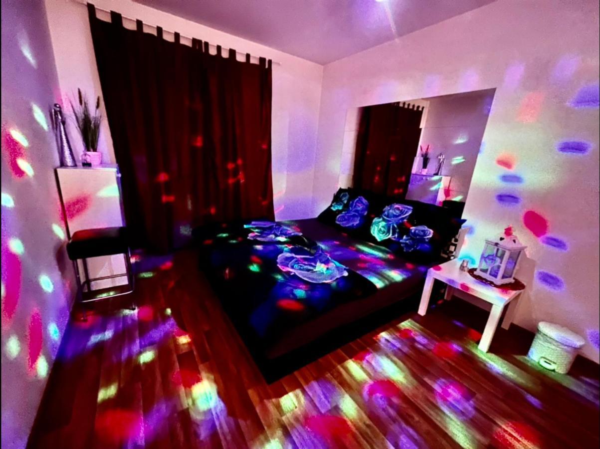 Monfas Garden Apartment Prague