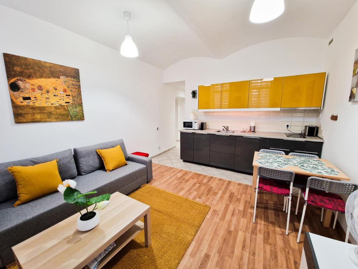 Lejlighed Ground Floor *