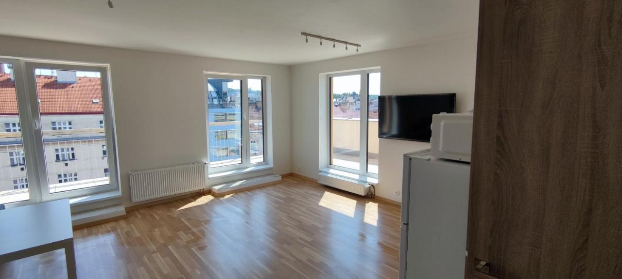 Penthouse # 81 With Panoramic View In Elite Rezidence With Free Parking Apartmán *