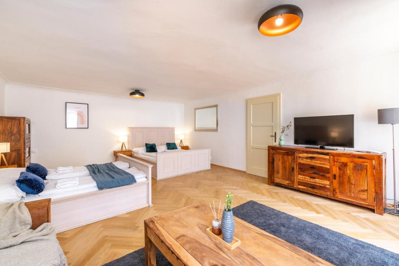 Aparthotel Celetna - Old Town Prag