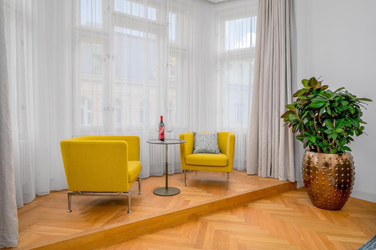 Days - Old Town - Spacious Apartment *