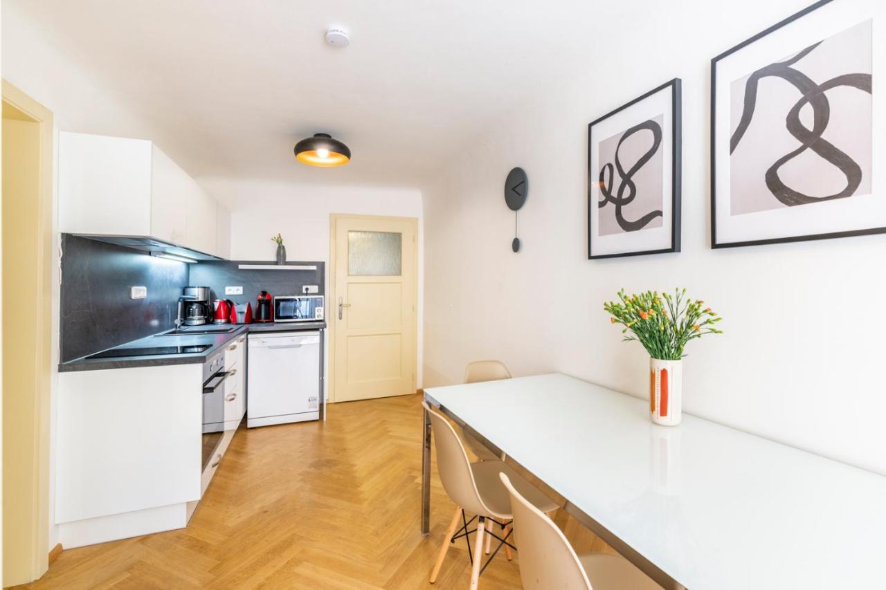 Aparthotel Celetna - Old Town Prag