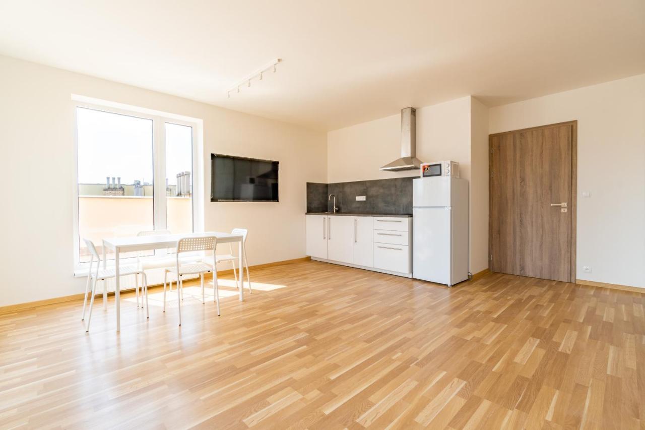 Penthouse # 81 With Panoramic View In Elite Rezidence With Free Parking Apartmán Praha