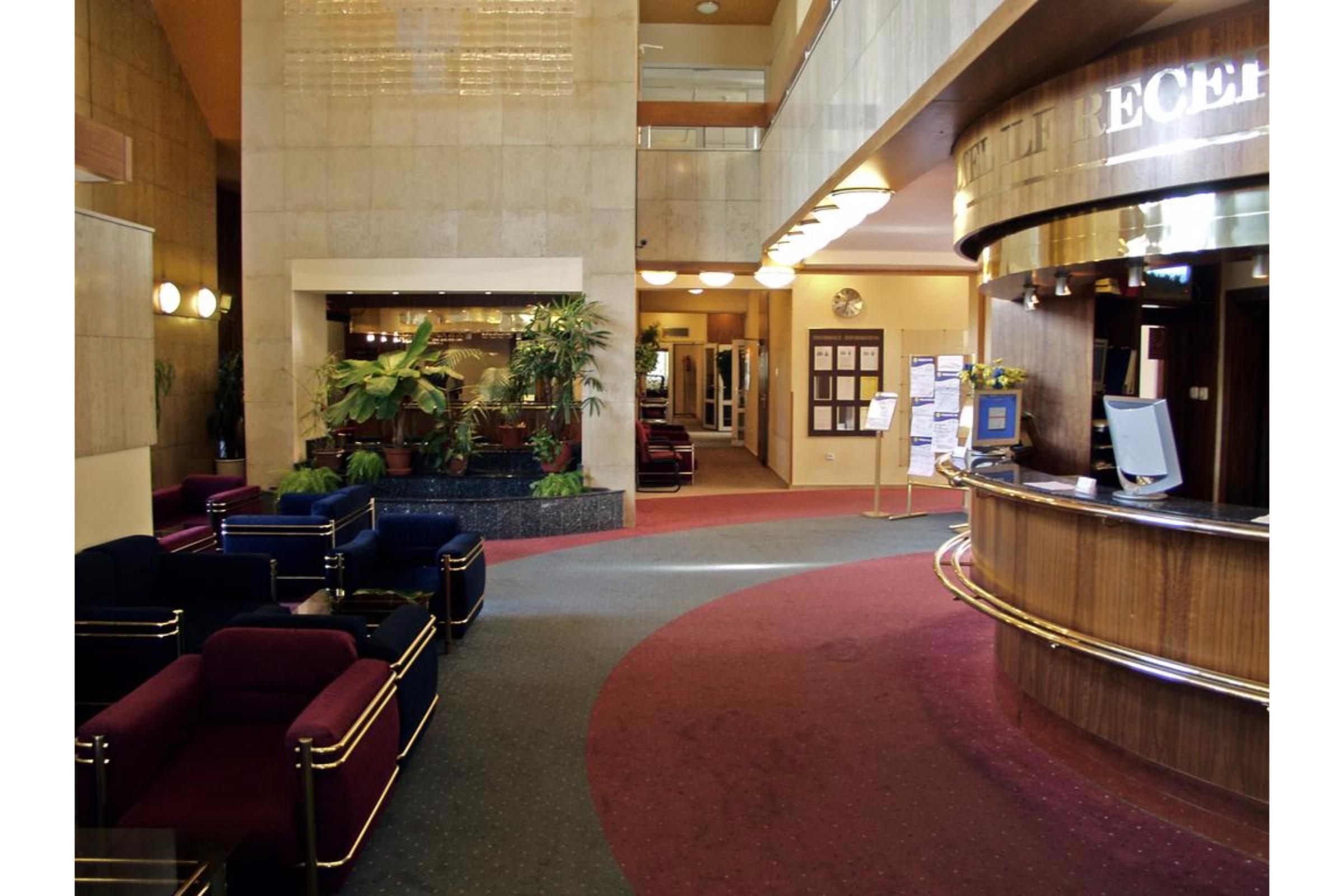 Ilf Hotel