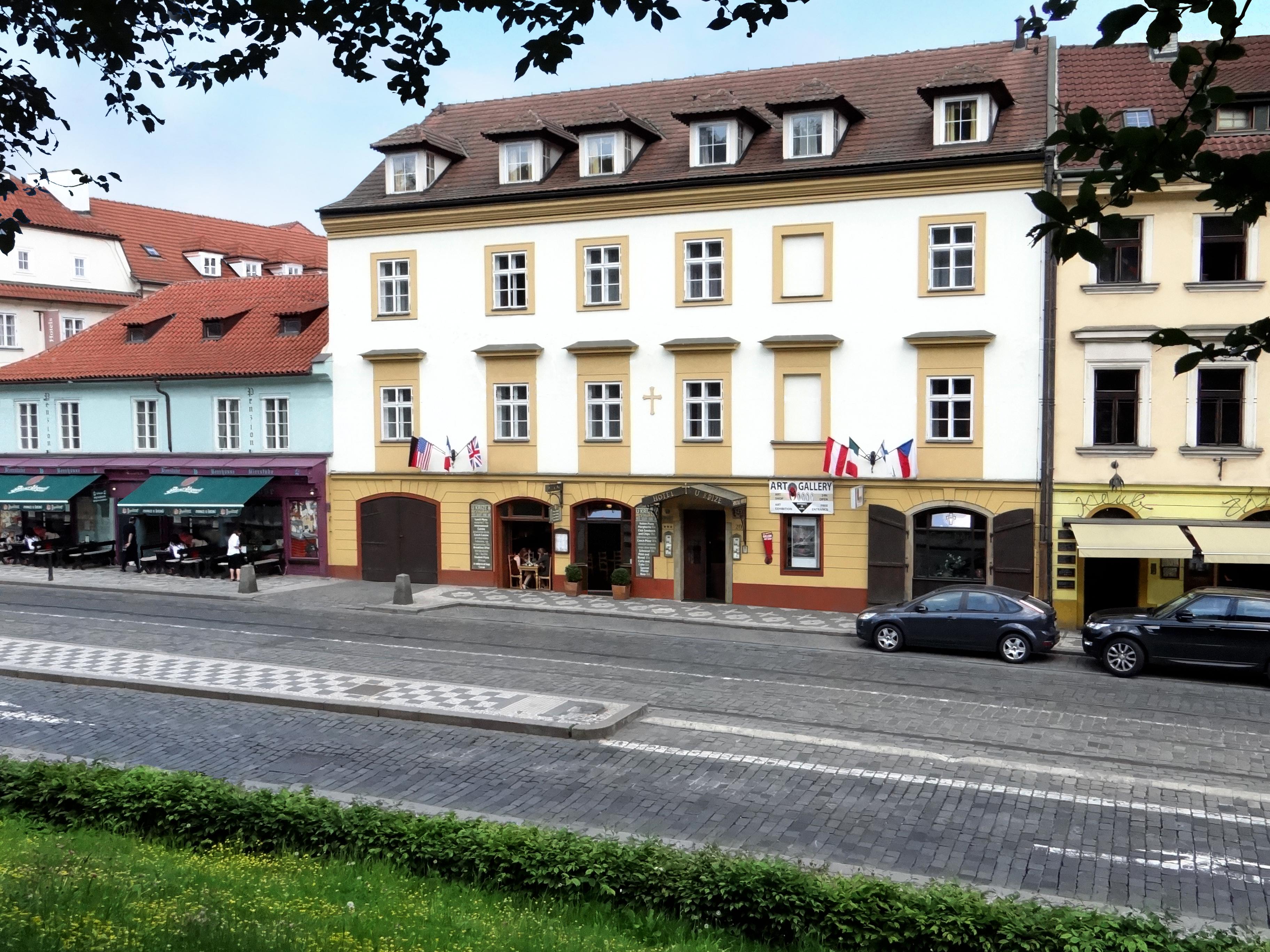 U Kříže Hotel 3*