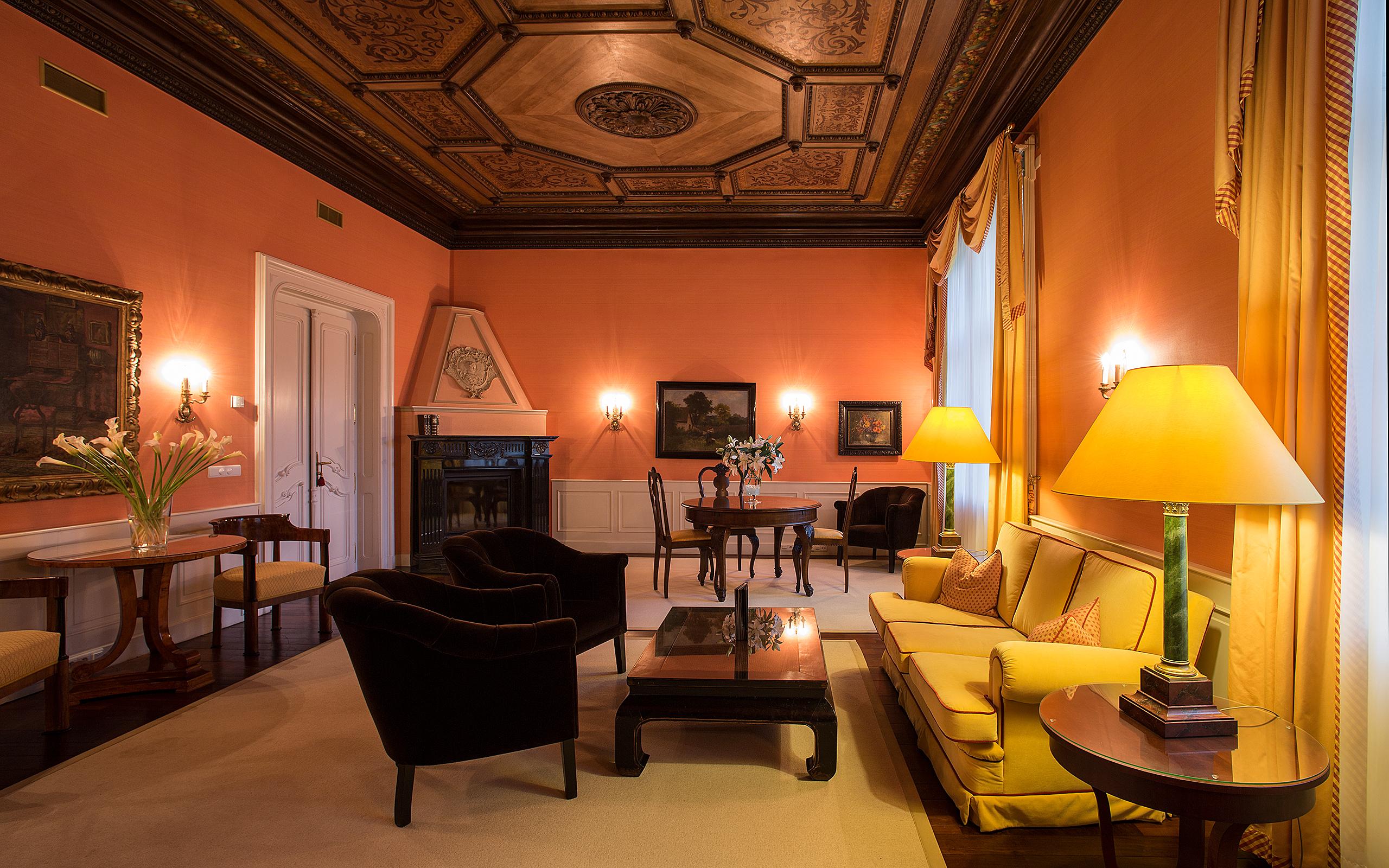Le Palais Art Hotel 5*