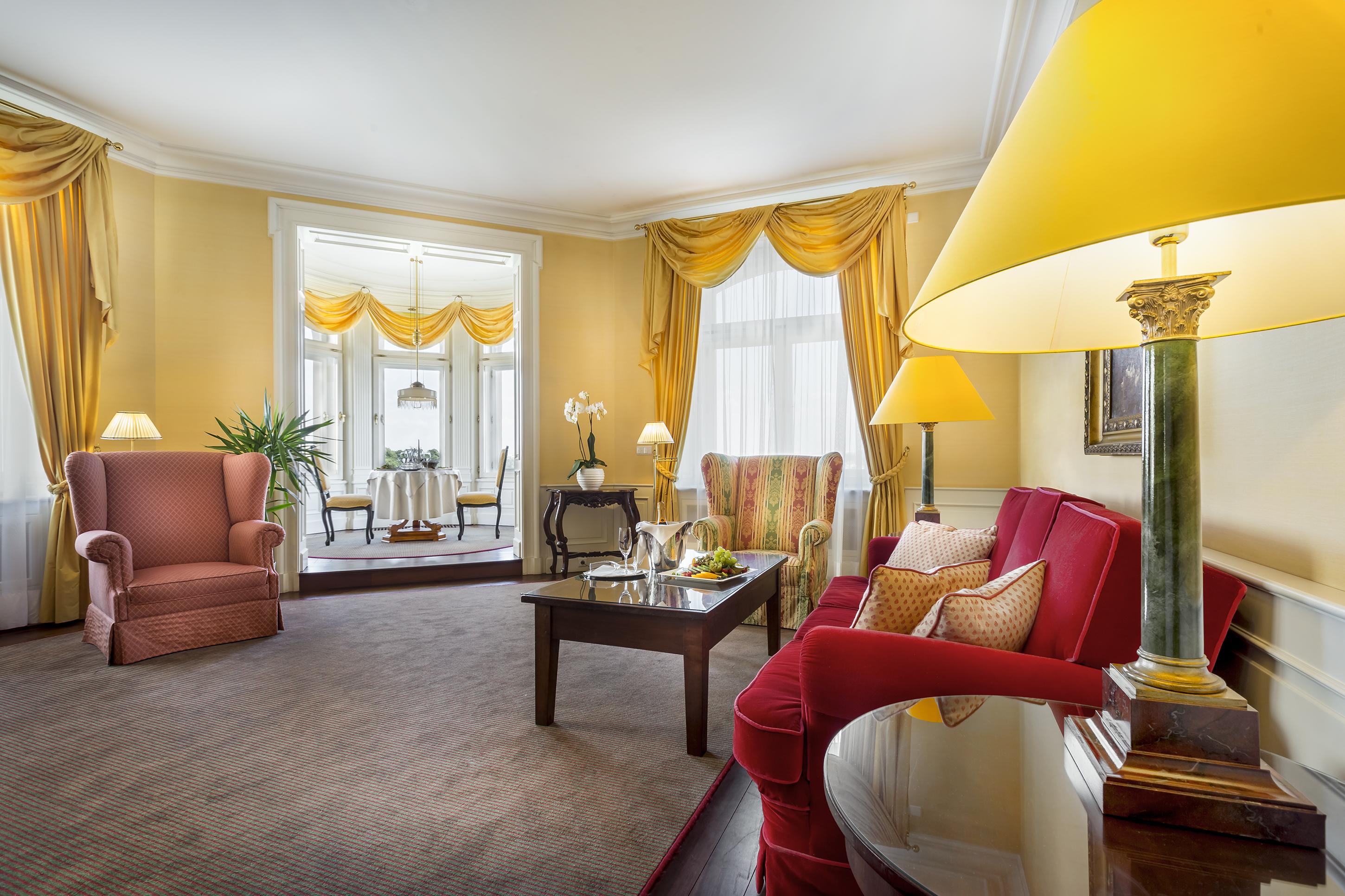 Le Palais Art Hotel