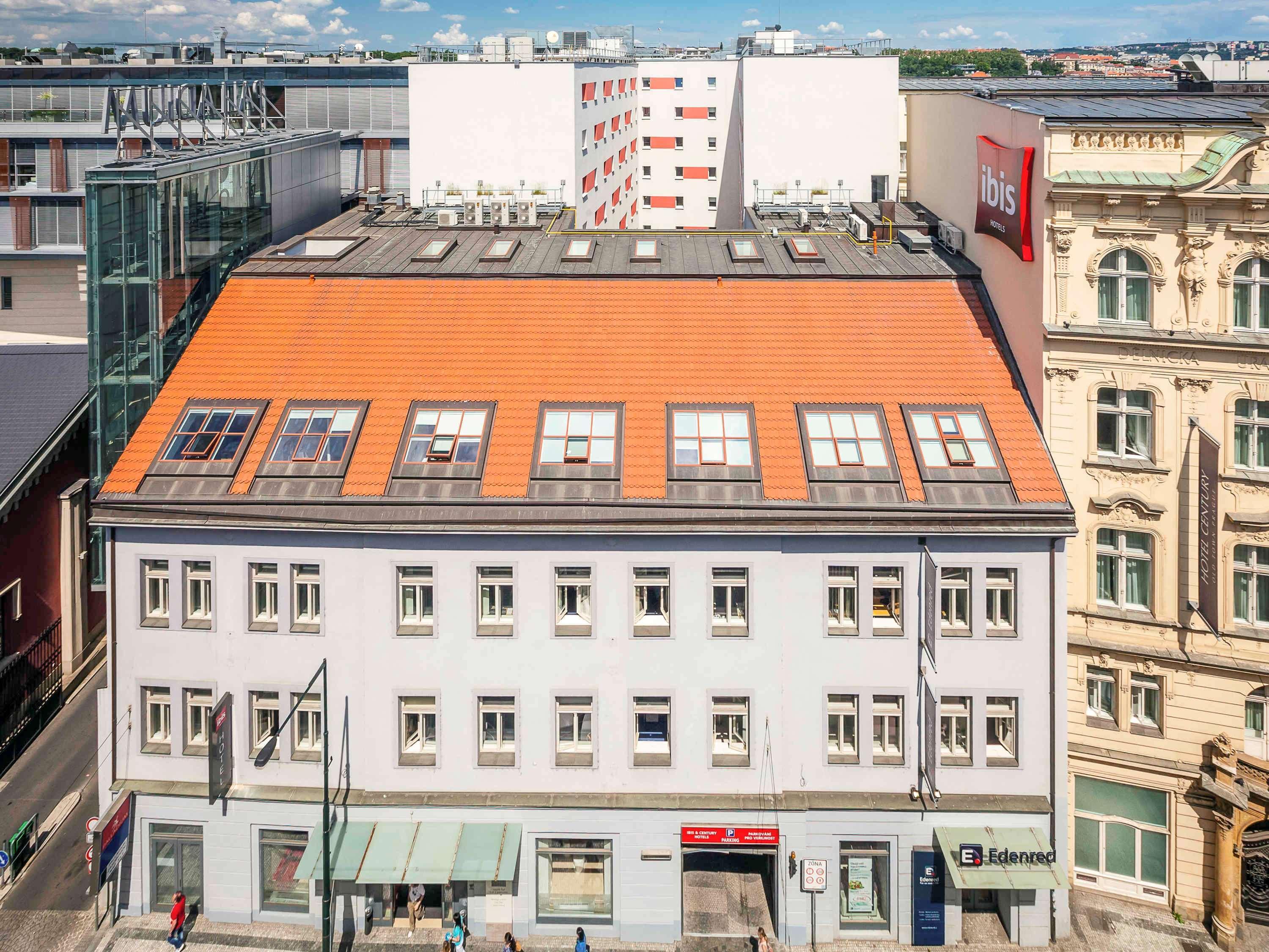 Ibis Old Town Hotel