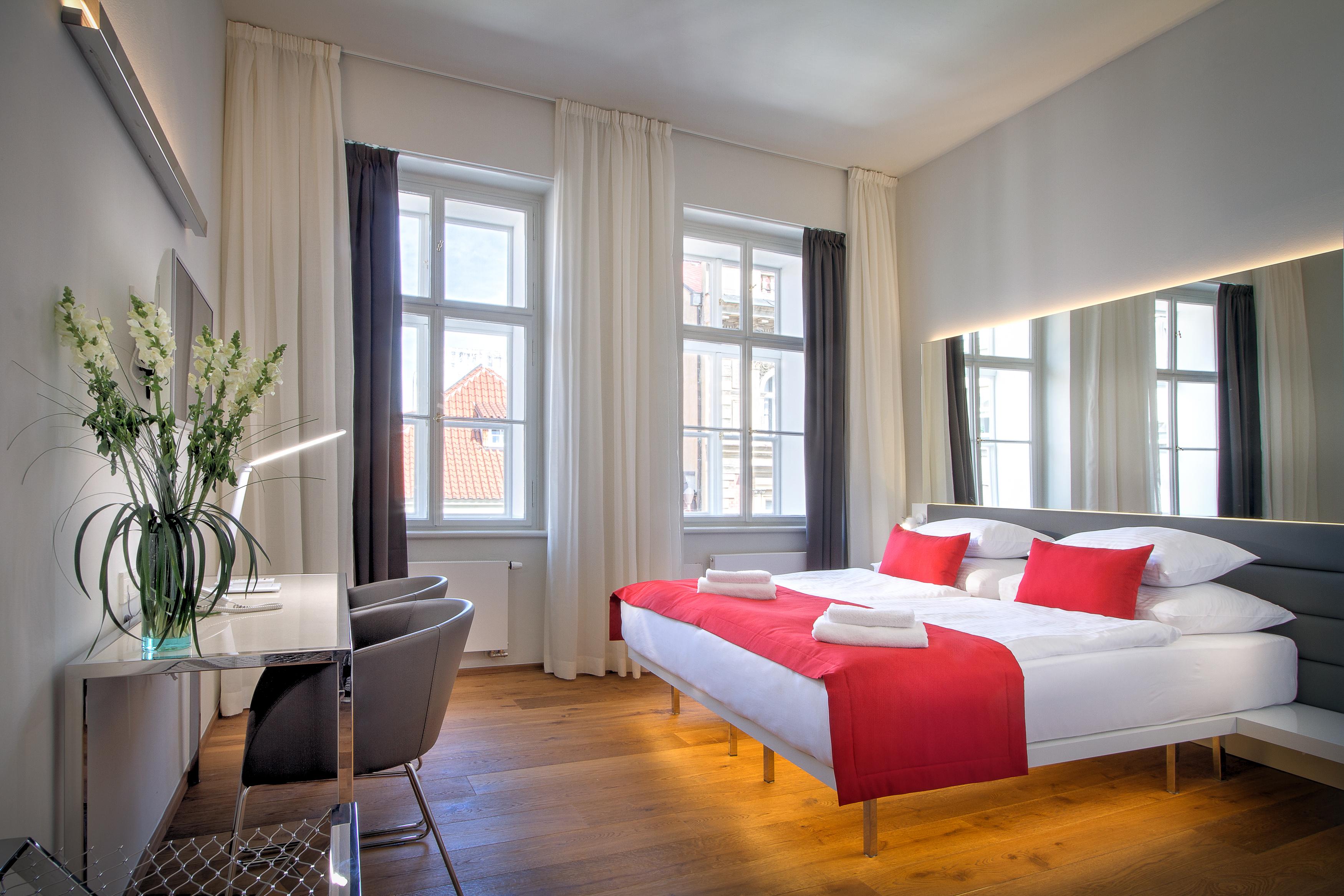 Bishop's House 4*