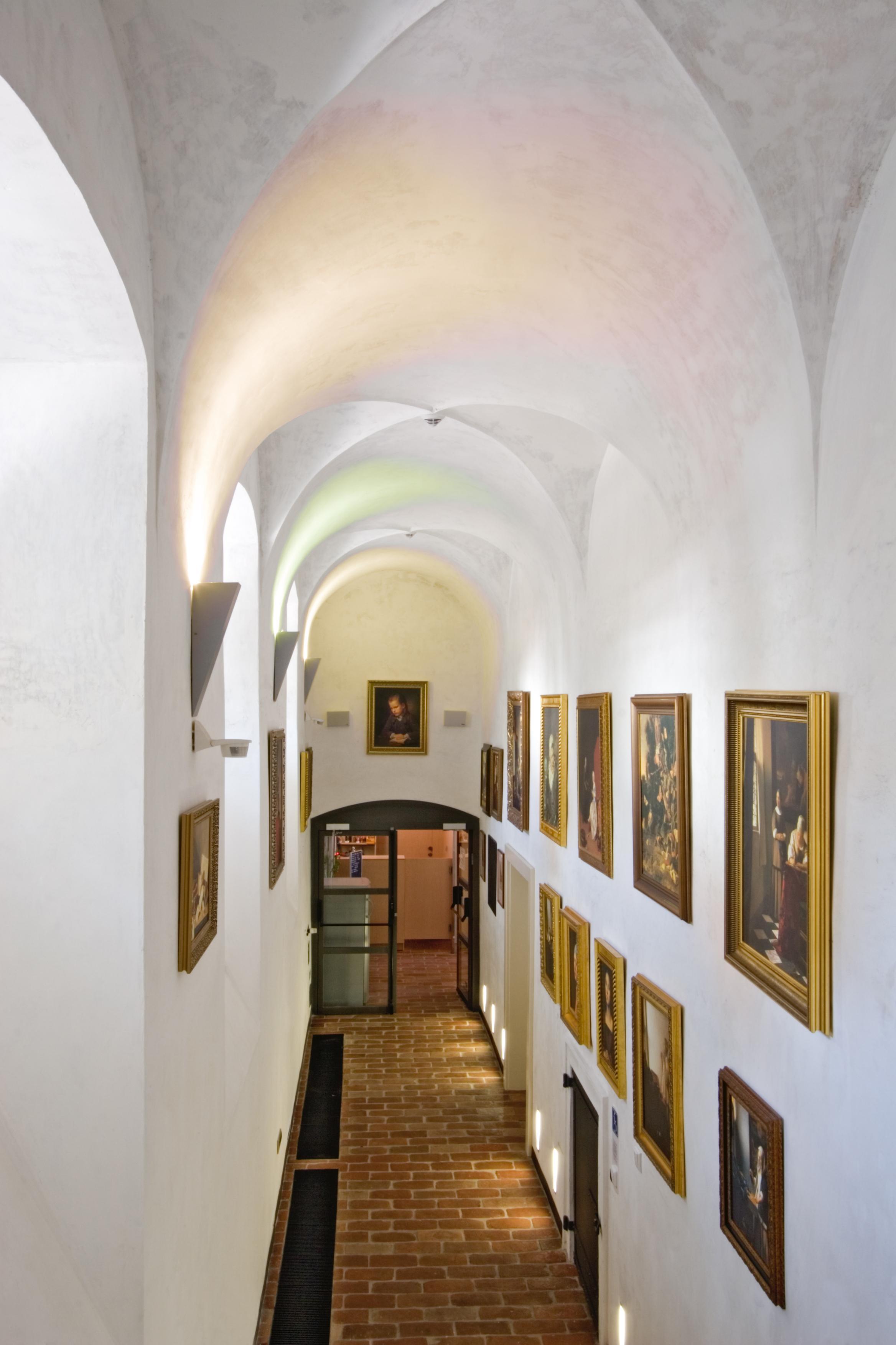 Hotel Monastery