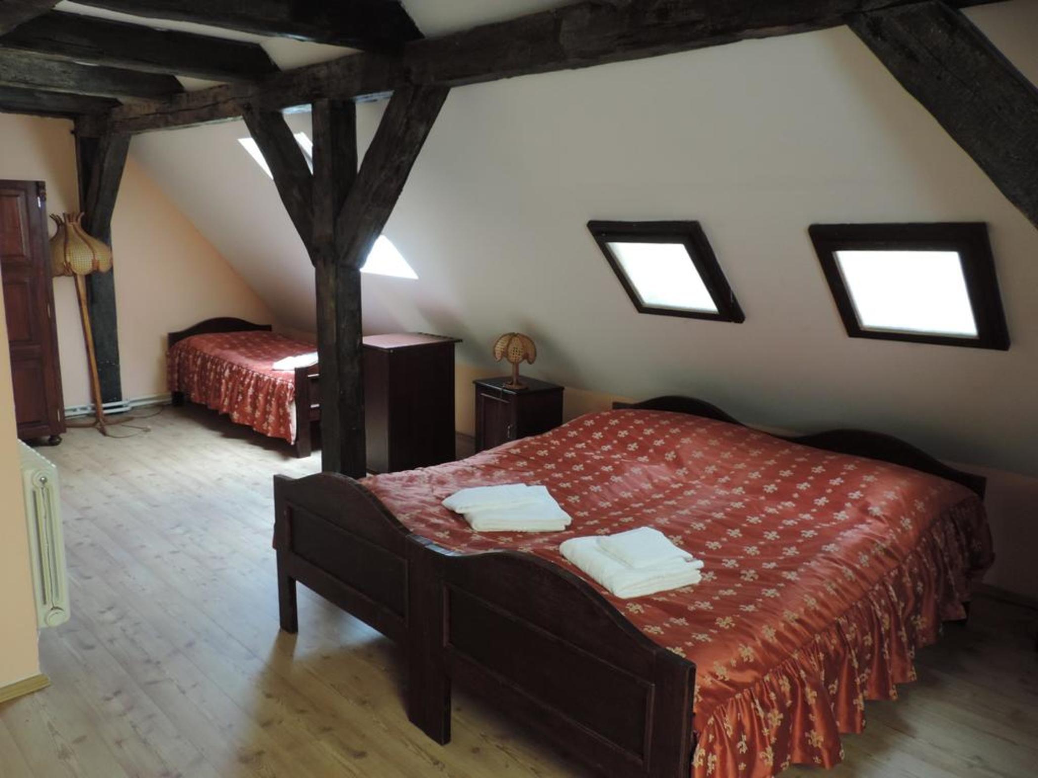 King George Hotel 3*