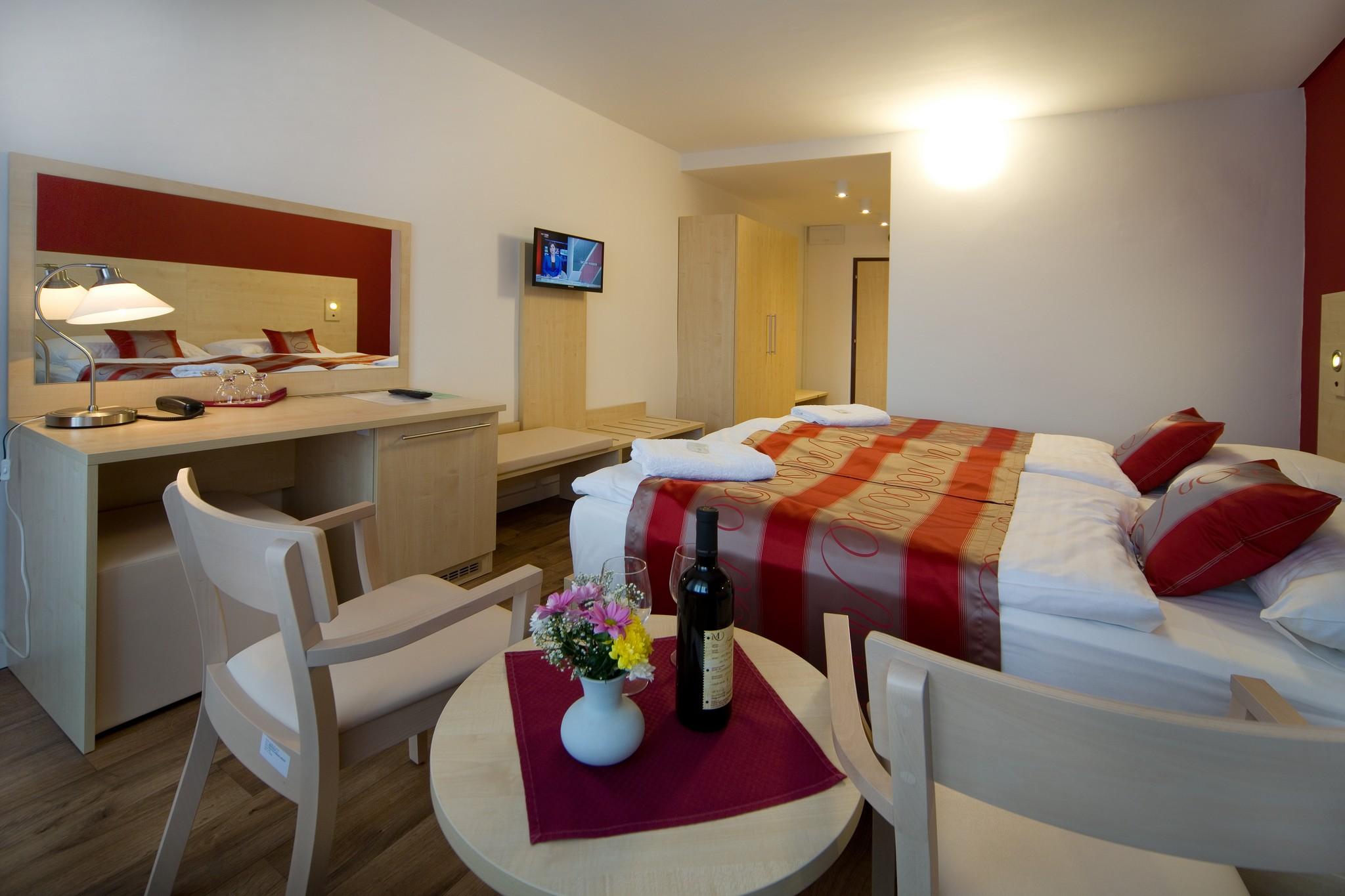 Krystal Hotel
