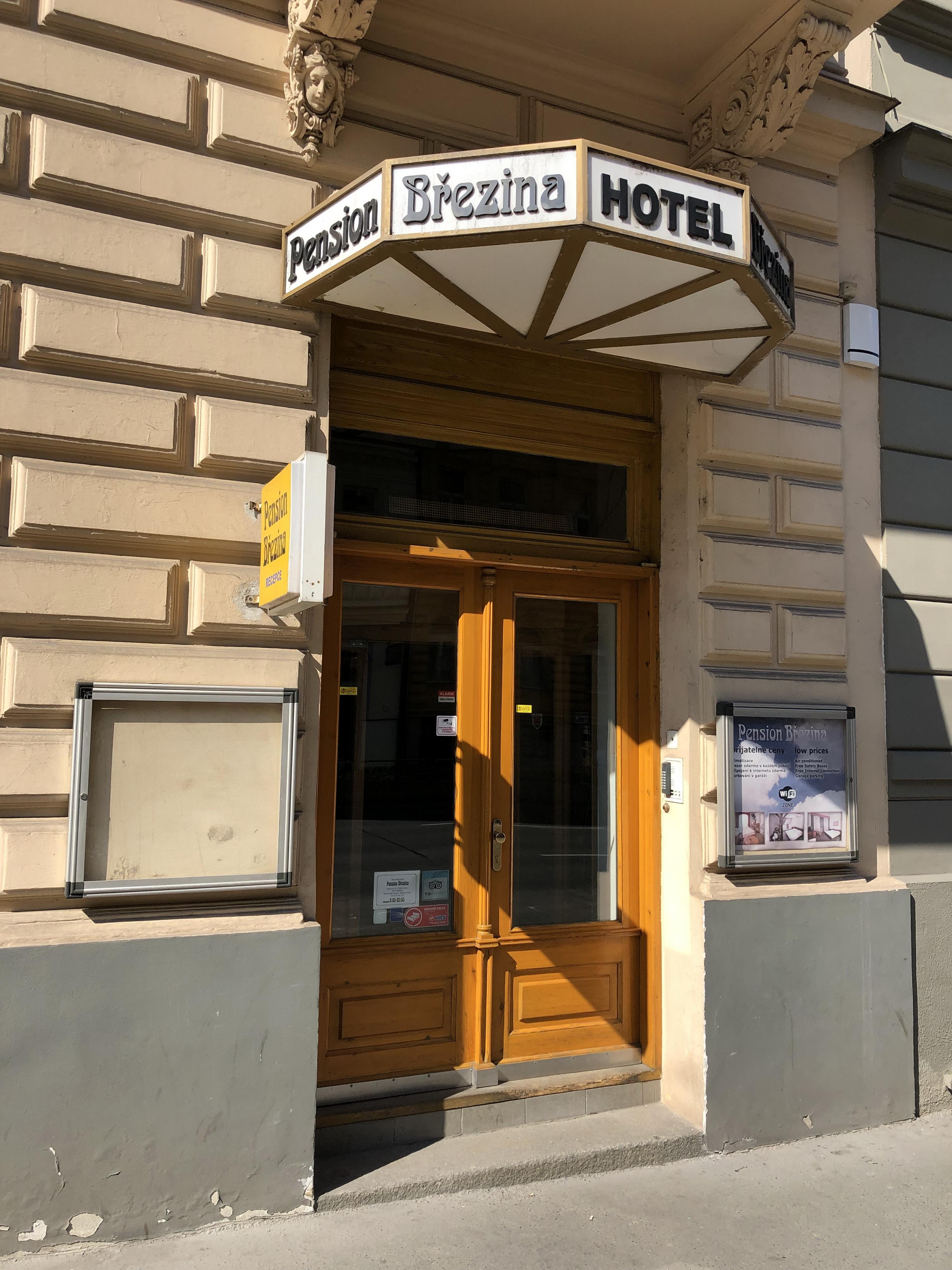 Hotell Brezina 3*