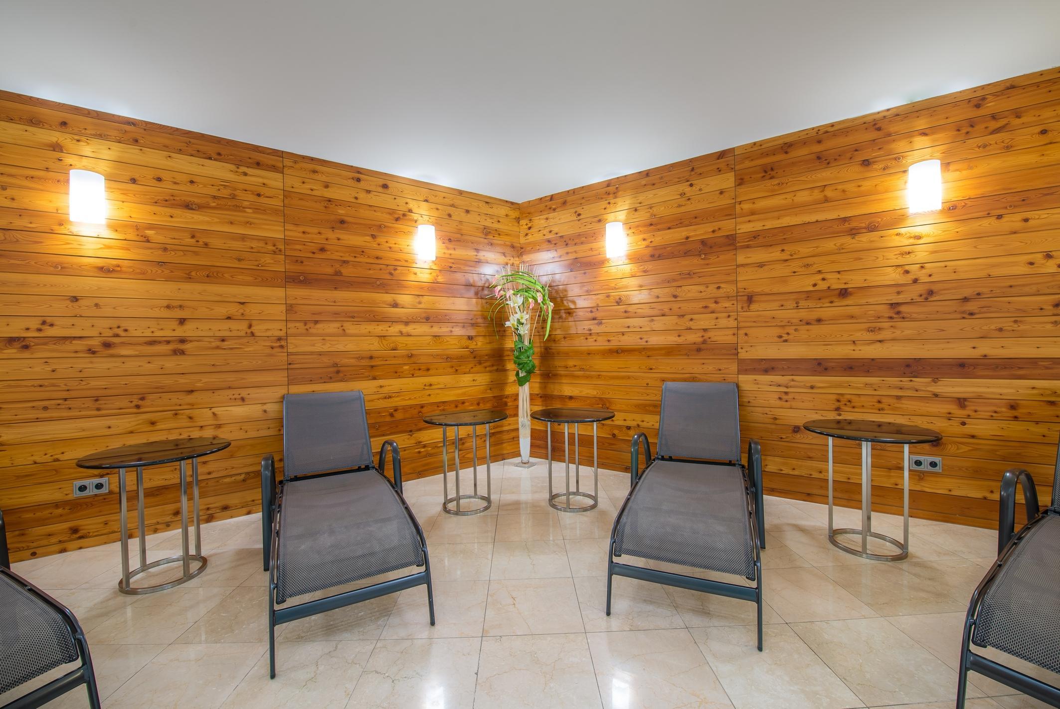 K+k Fenix Hotel
