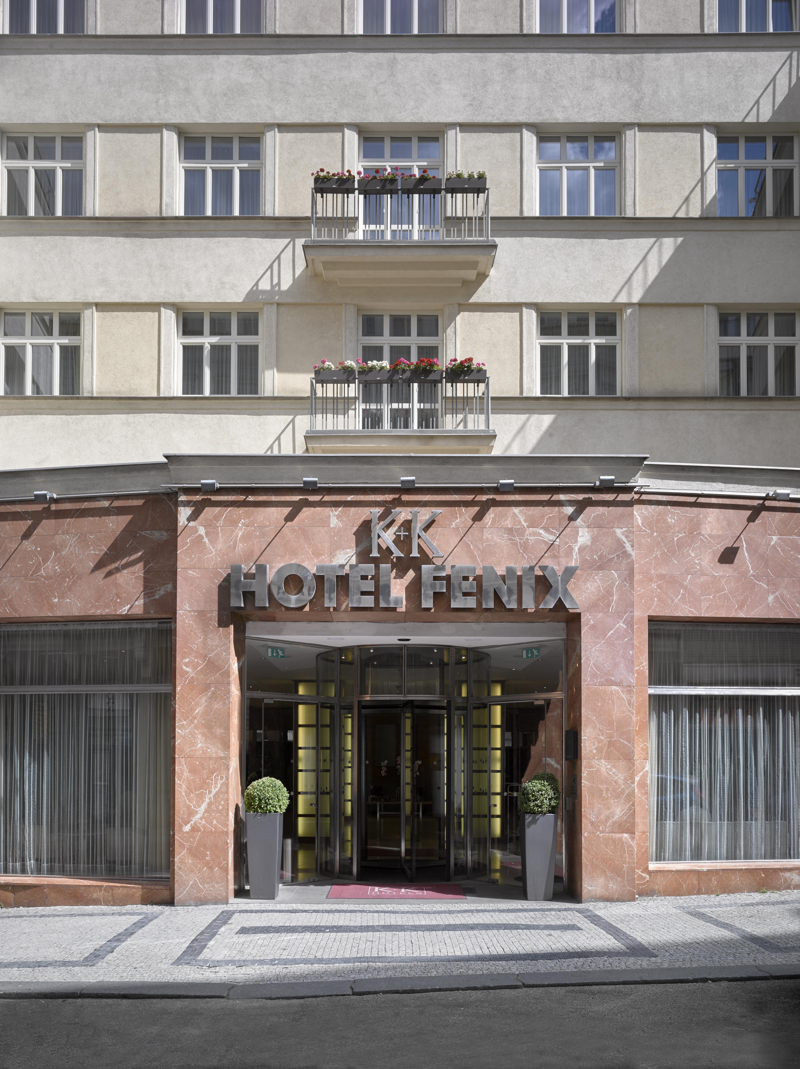 K+k Fenix 4*