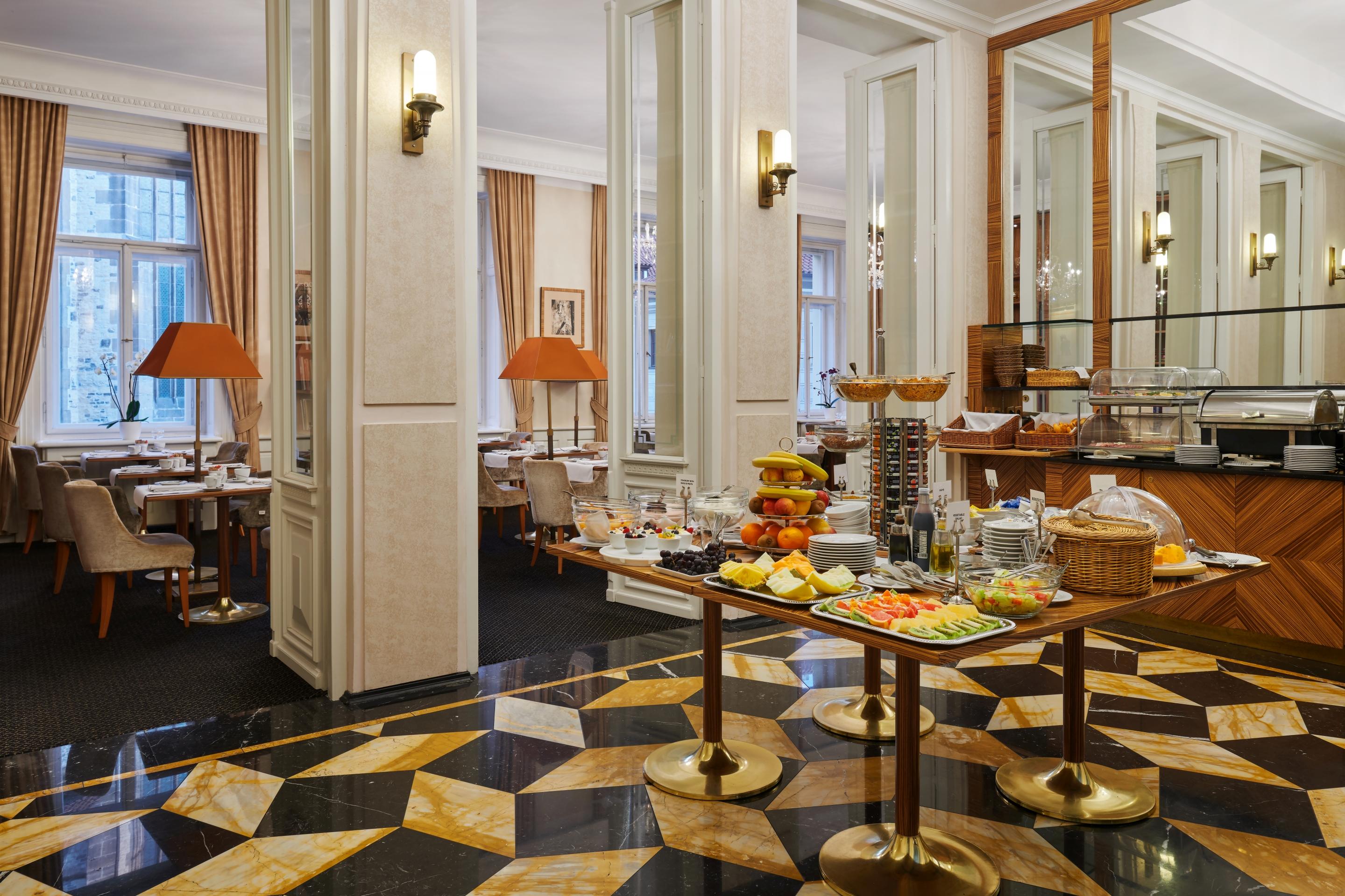 Ventana Hotel
