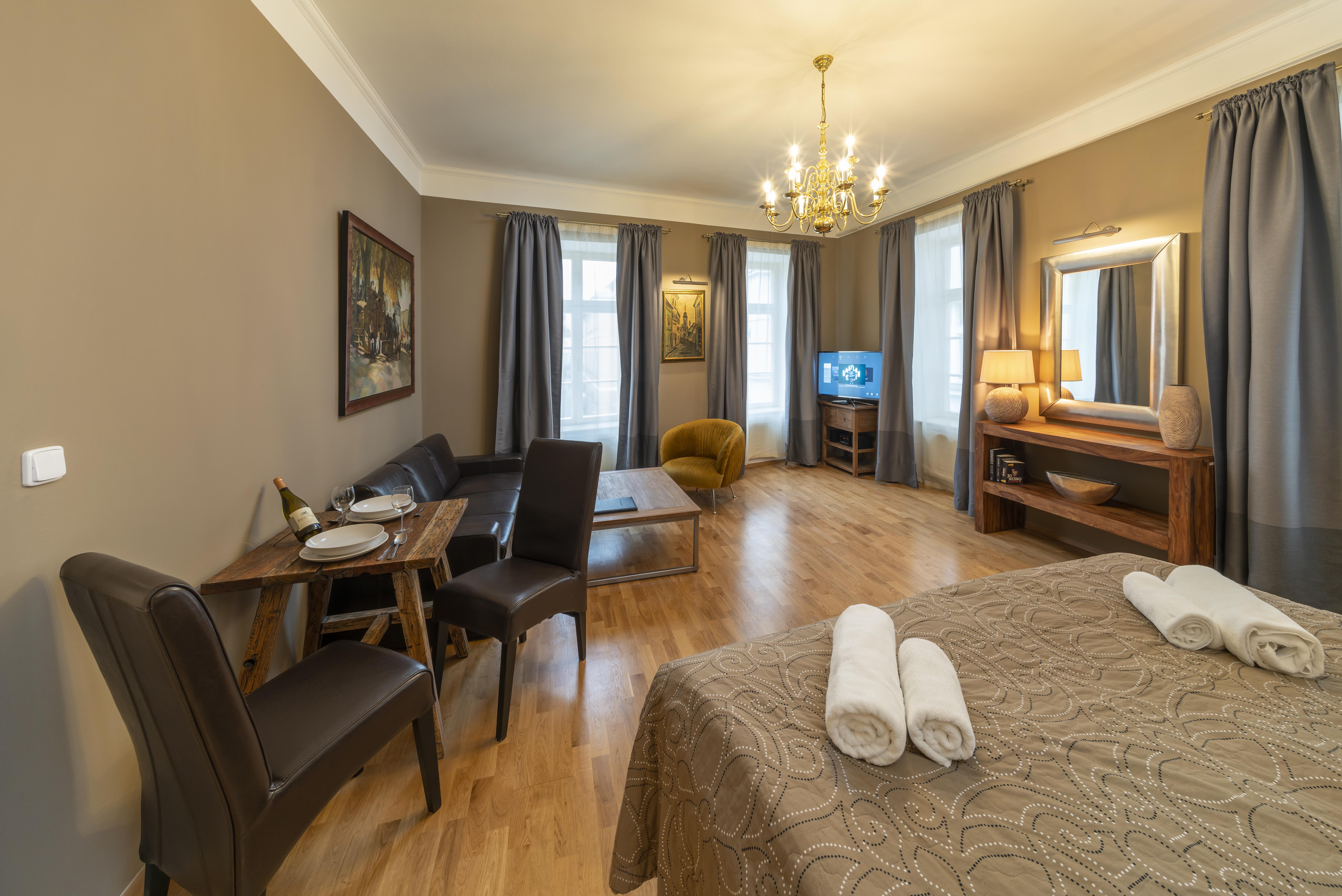 Old Town - Michalska 4*