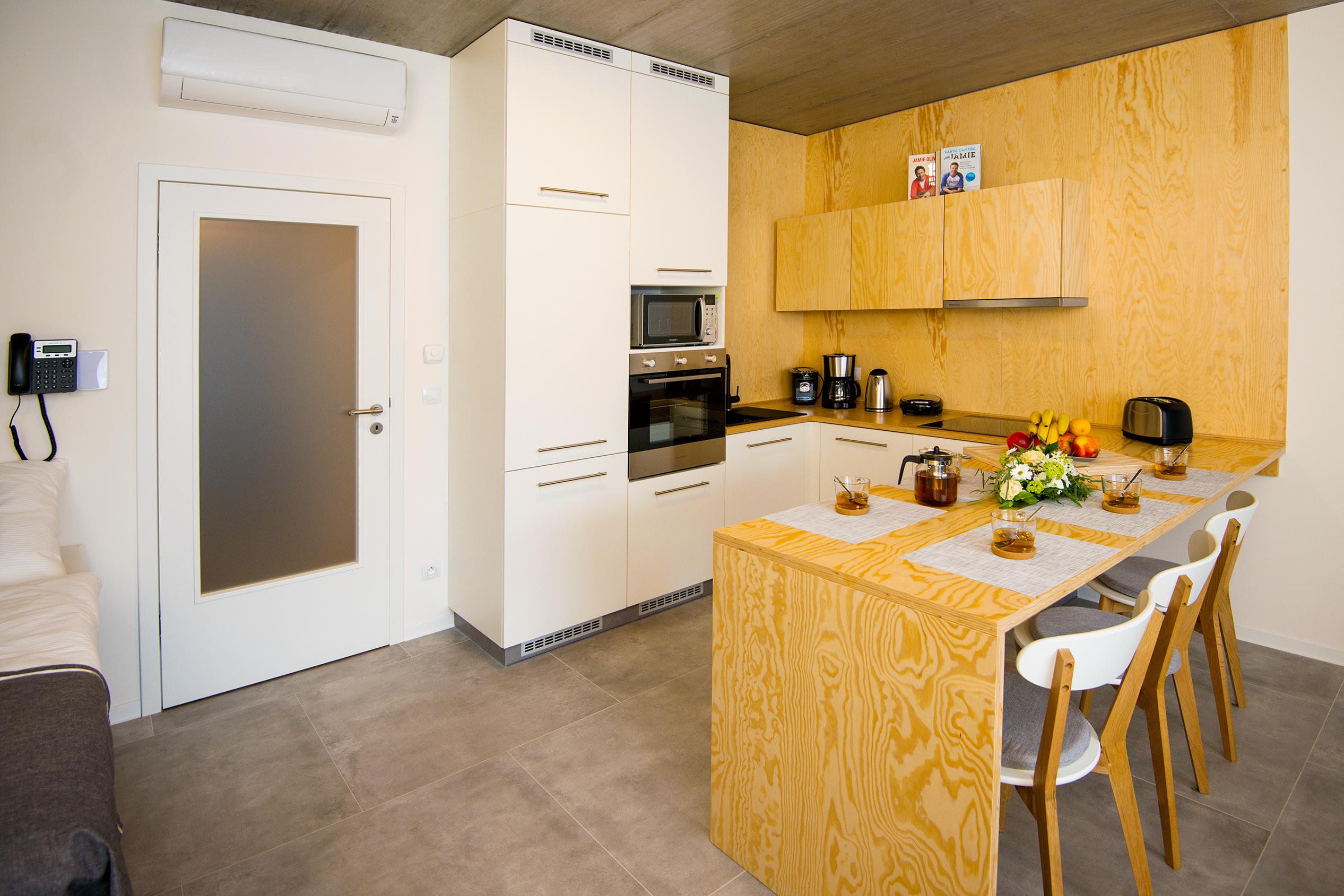 Aparthotel Trafick 4*