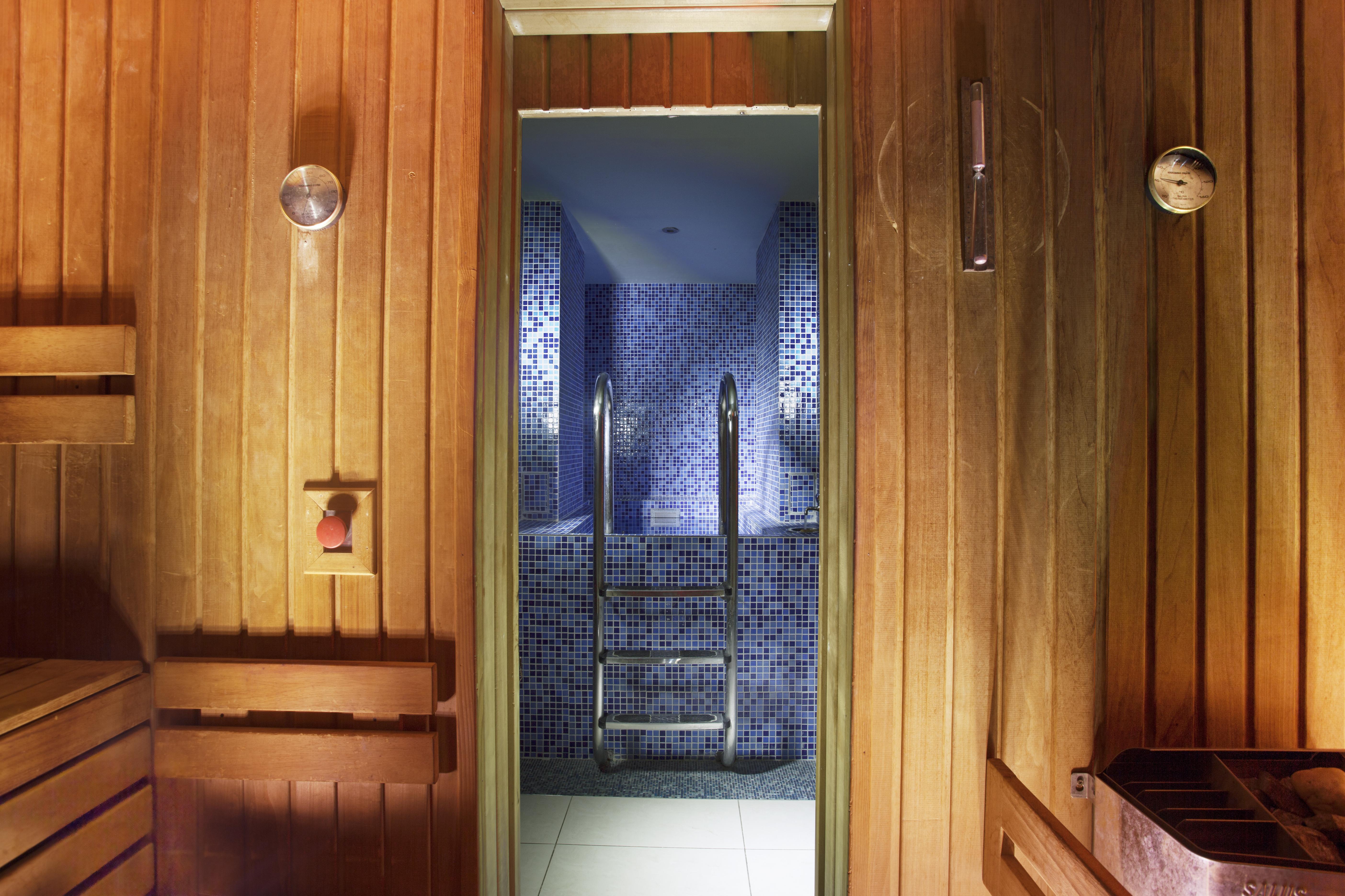 Paris Hotel