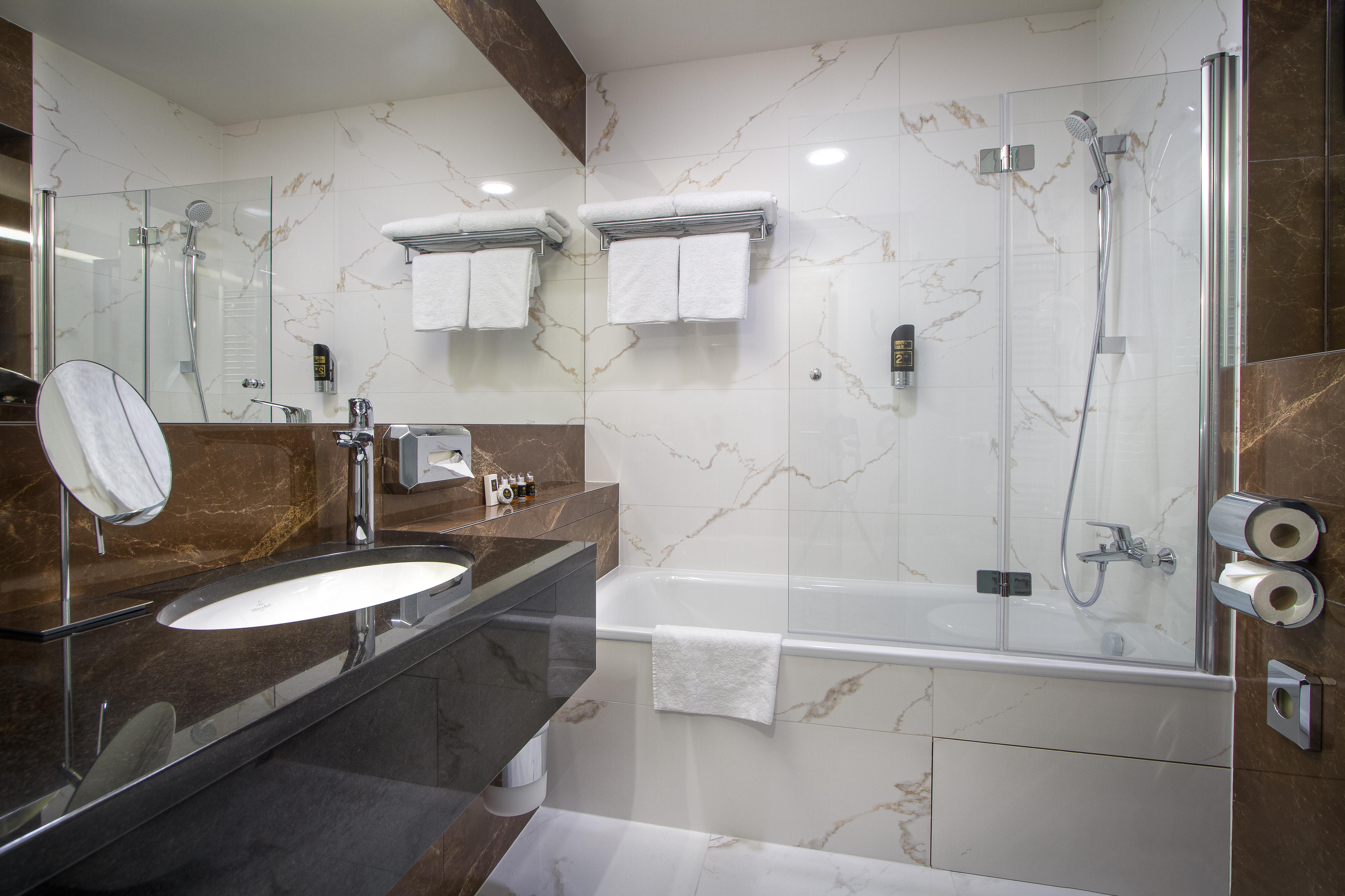 Western Premier Essence 4* Prag