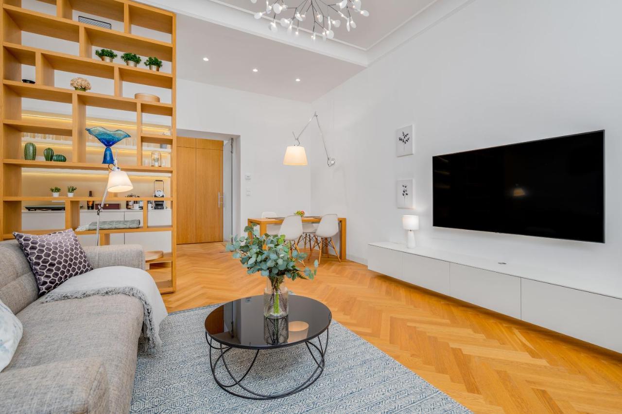 Days - Old Town - Spacious Apartment *