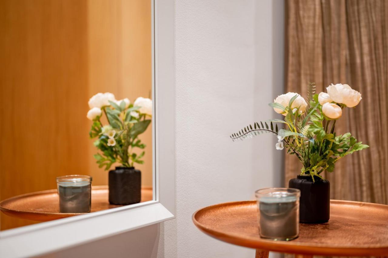 Days - Old Town - Spacious Apartment Prague